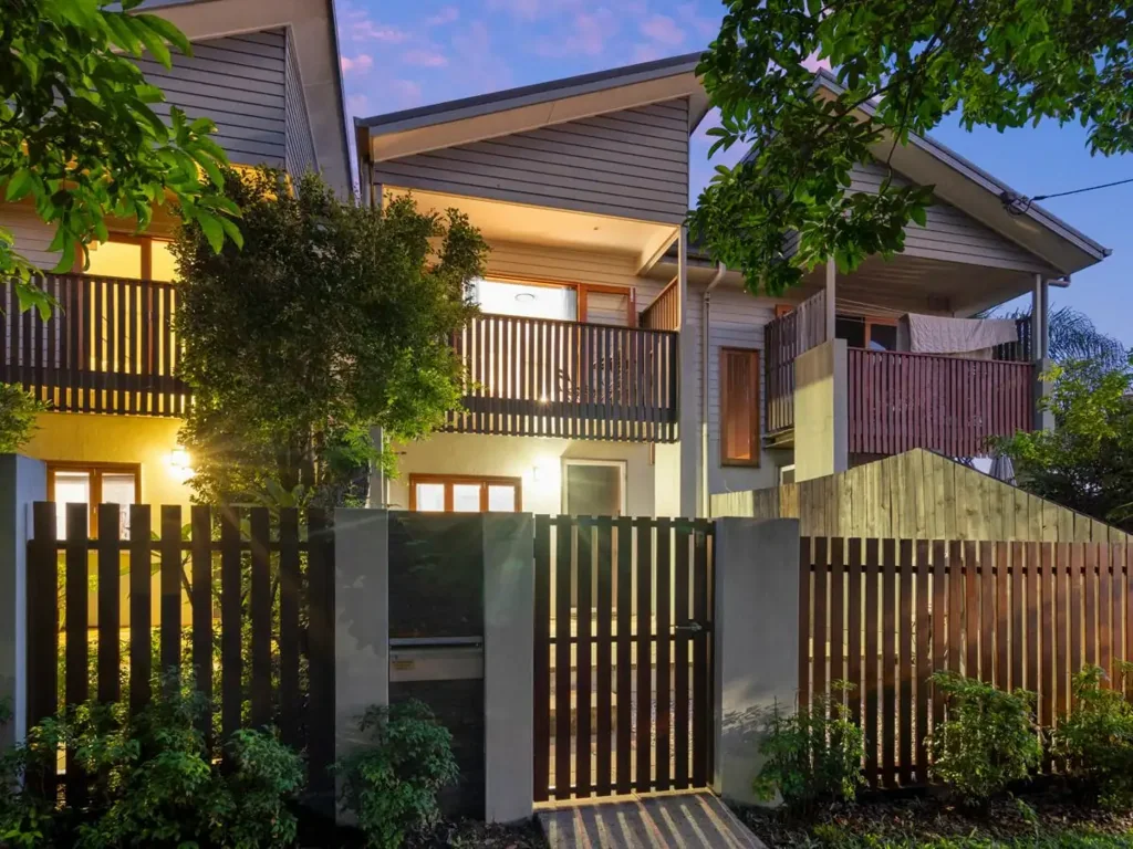 2/25 Christensen St, Yeronga, QLD 4104