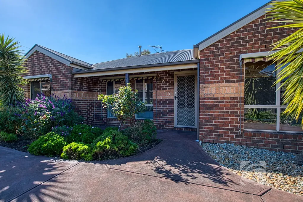2/47 Princes Hwy, Pakenham, VIC 3810