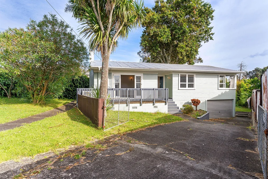 Manurewa 3Phòng ngủ Prime 865sqm freehold opportunity