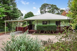 6 Kanimbla Valley Road, Mount Victoria