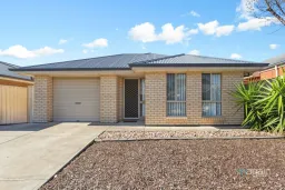 14 Garden Court, Seaford