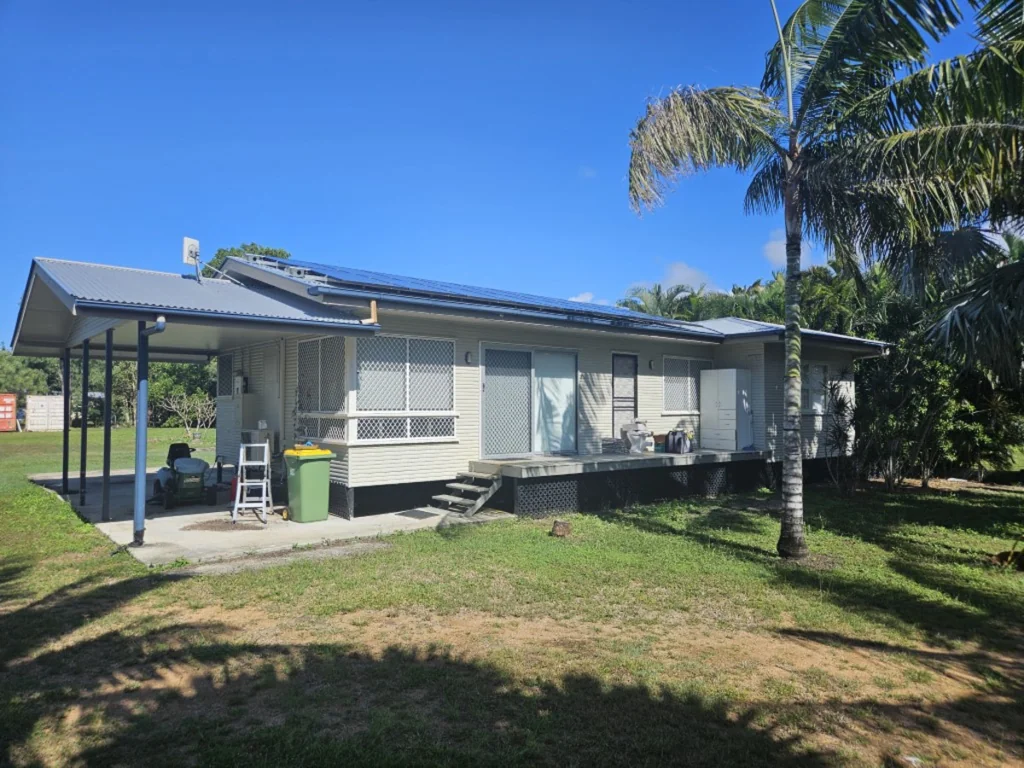 Forrest Beach 3Zimmer LOWSET HOME ON 2,003 SQUARE METRE BLOCK!