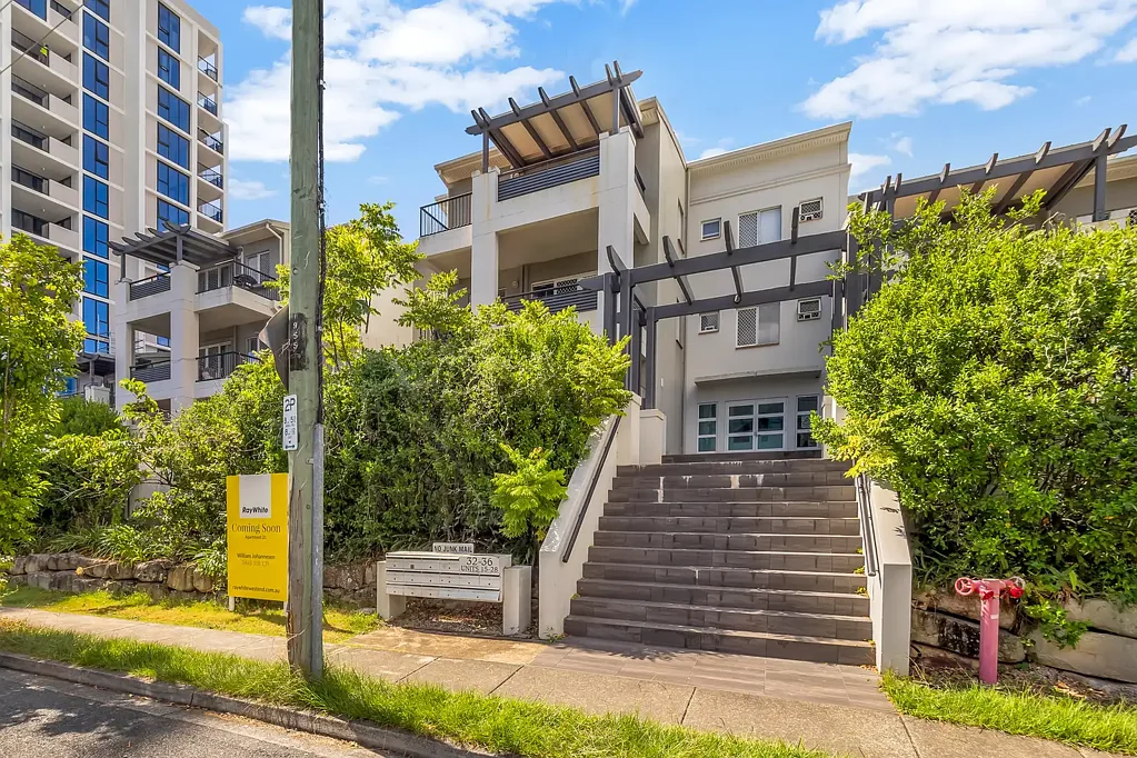 21/36 Lissner Street, Toowong, QLD 4066
