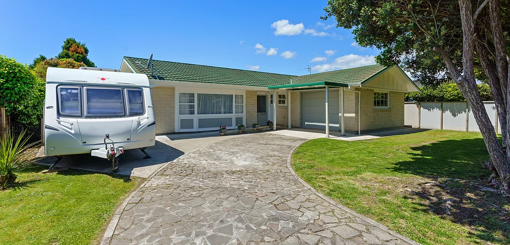 11 Rawene Street, Waikanae