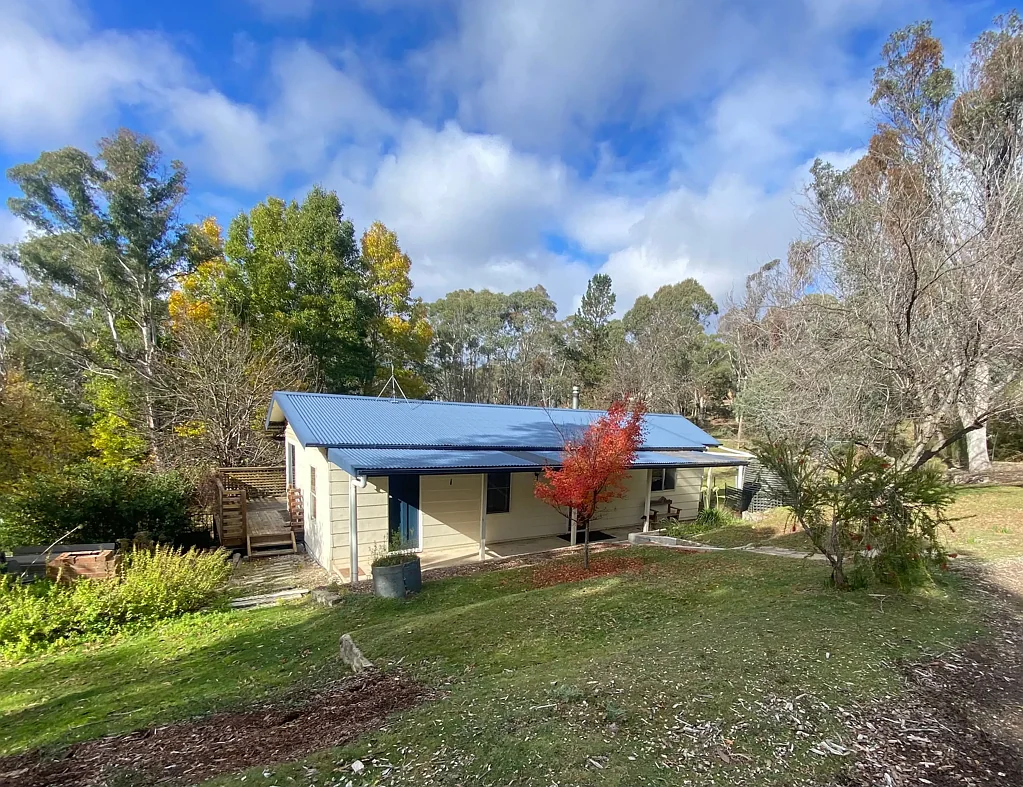 Captains Flat 3 Bedroom Charming rural residential living