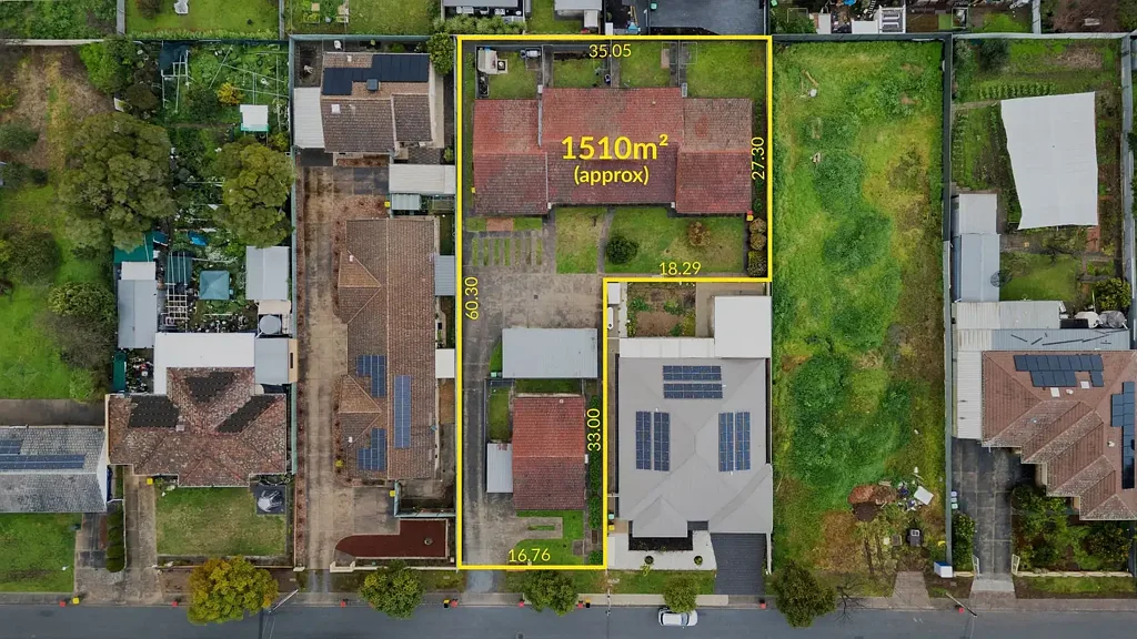 Ridgehaven 10chambre An Entire Five-Unit Complex with Income from Day One.