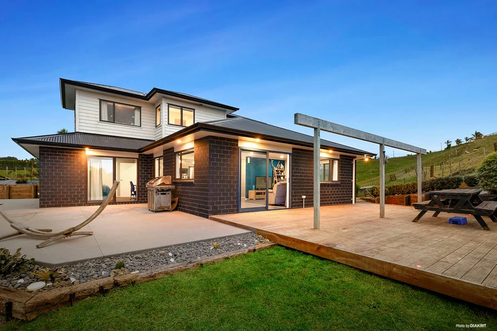 Onewhero 3chambre SHARP PRICE! MODERN COUNTRY LIVING