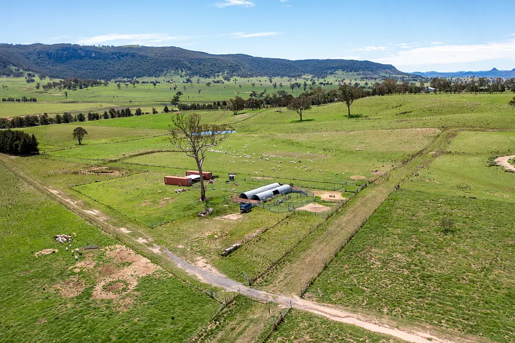 Rylstone "Hoppynge Farm"