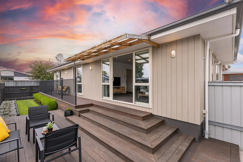 Woolston 3房  Private Easy Care Living Close to the City
