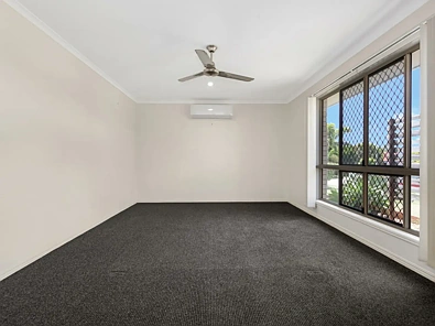 44 Moonstone Drive, Urangan, QLD 4655, 4 slaapkamers, 2 badkamers, House