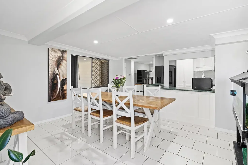 Kingston 3कमरा OVERSIZED EVERYTHING - BIG SHED - WHAT ELSE?