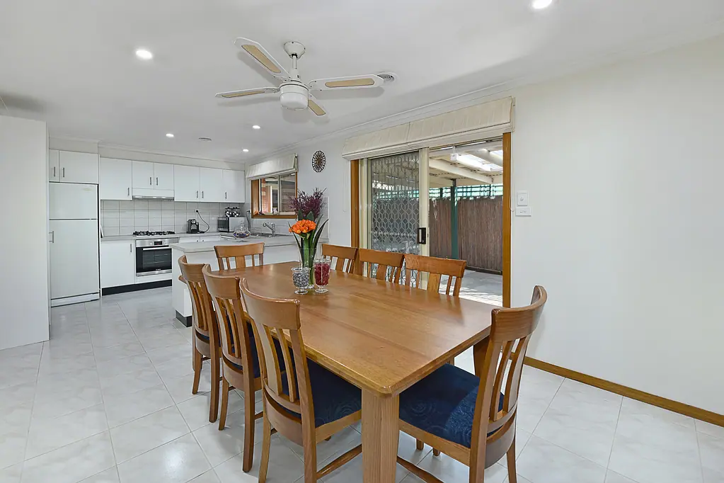 3/18D Purinuan Road, Reservoir, VIC 3073