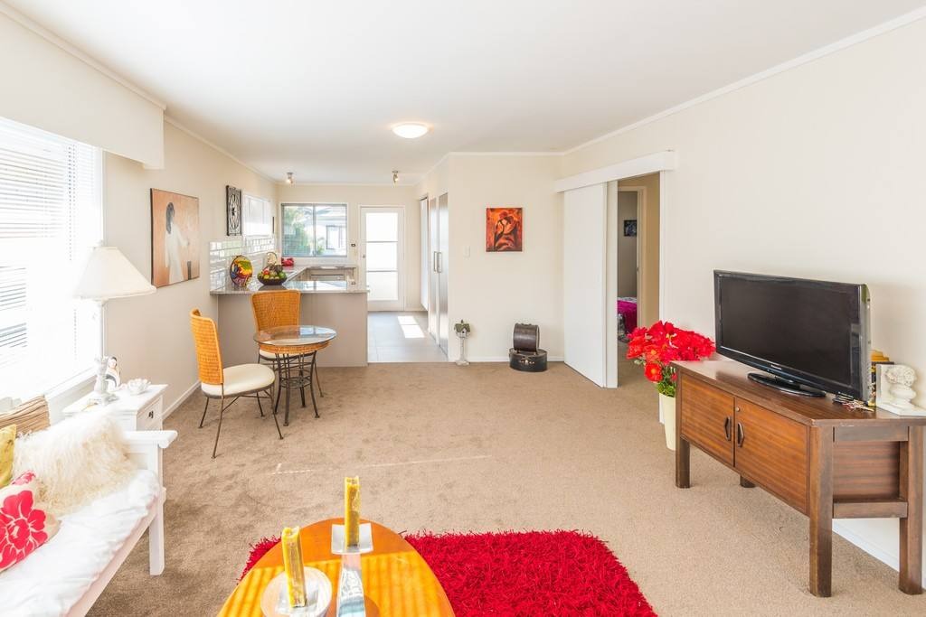 2/27 Parkhill Road, Mellons Bay, Auckland - Manukau, 2部屋, 1バスルーム, Unit