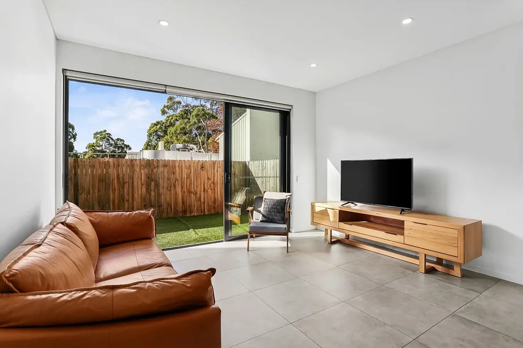 Mascot 3ห้องนอน Spacious, North Facing 3 bedroom Apartment