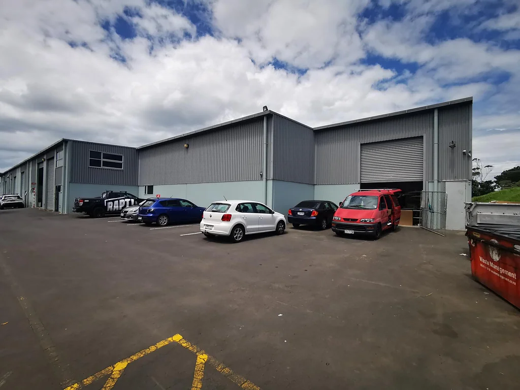 Albany Albany approximately 480sqm industrial/showroom