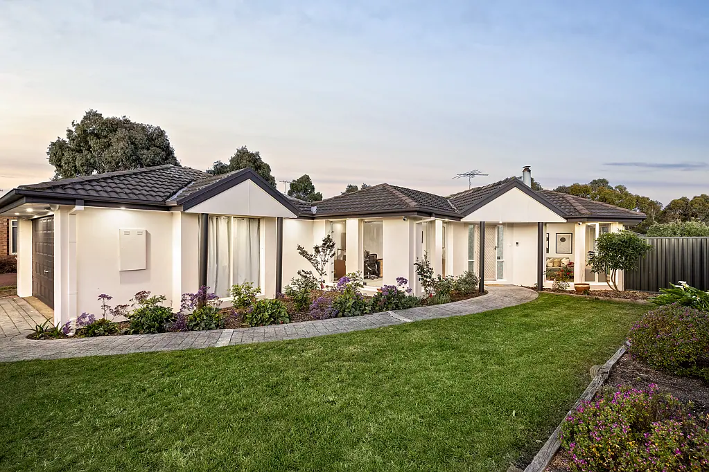 83 Sorbonne Drive, Sunbury, VIC 3429