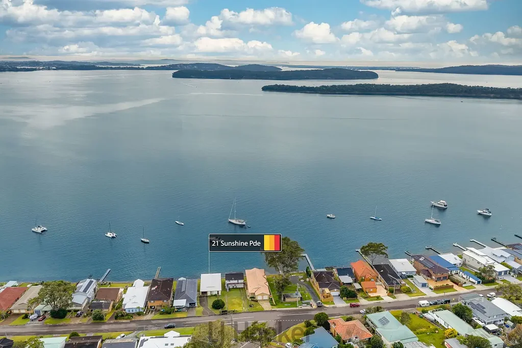 21 Sunshine Parade, Sunshine, NSW 2264
