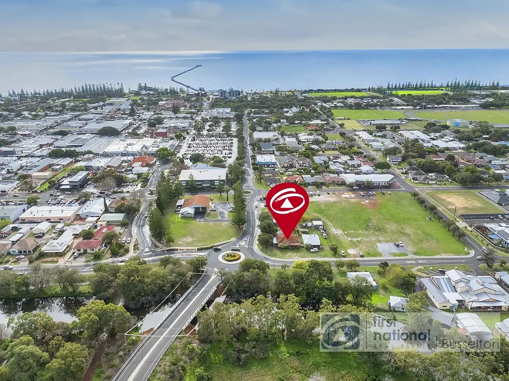 Busselton 4 Bedroom 63 Peel Terrace, Busselton - Prime located redevelopment site