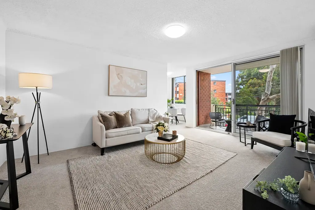 32/8 Bortfield  Drive, Chiswick, NSW 2046