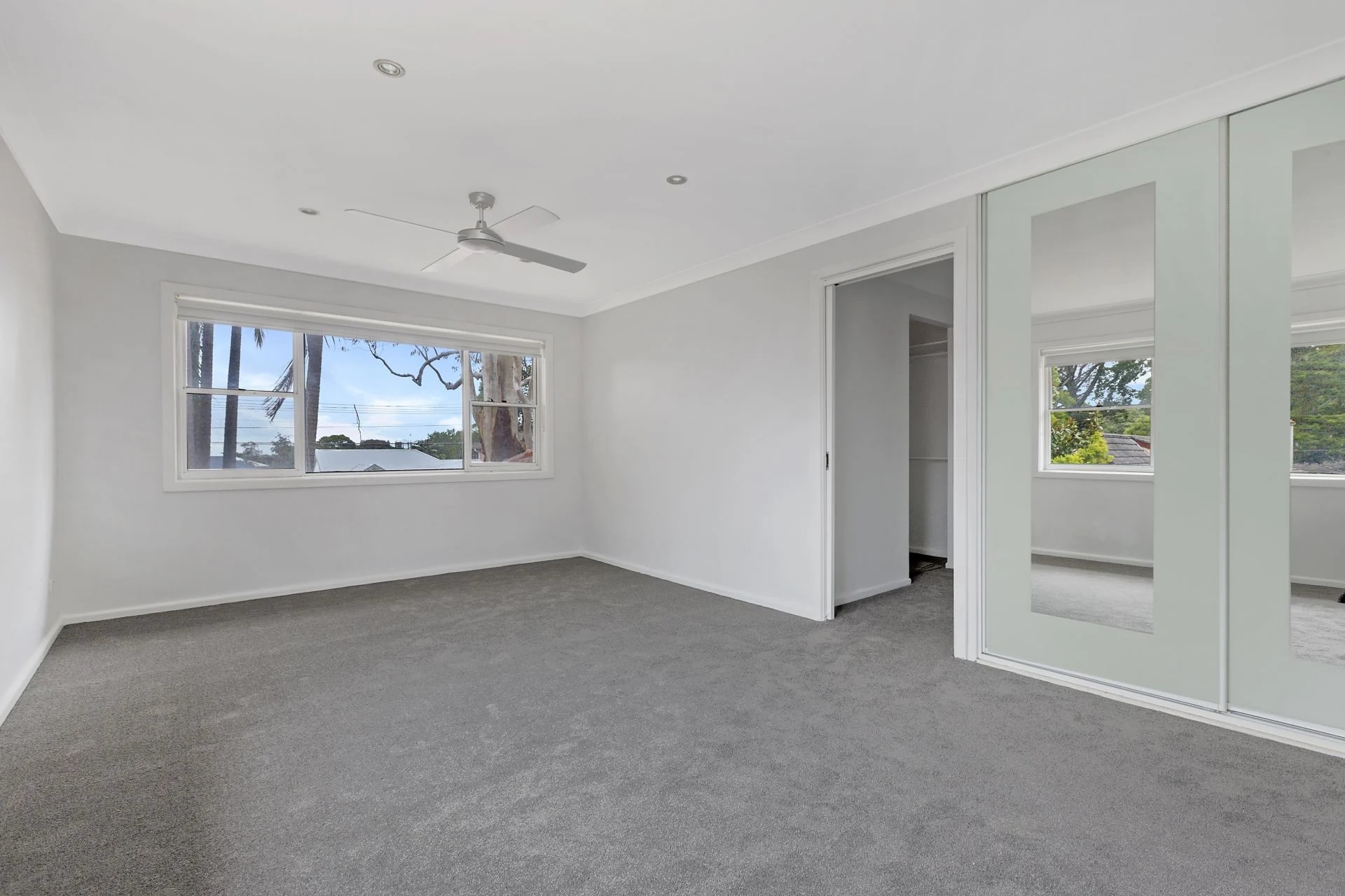 42 CARINGBAH RD, WOOLOOWARE NSW 2230, 0部屋, 0バスルーム, House