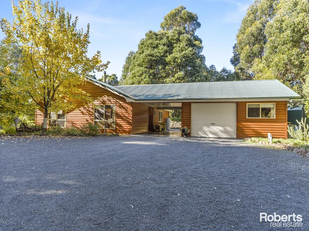 17 Native Glen Court, Acacia Hills, TAS 7306