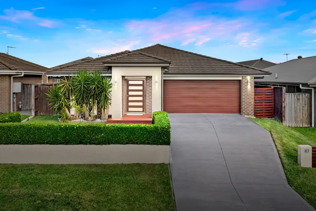 Gillieston Heights 4房  Effortless living in stylish family retreat