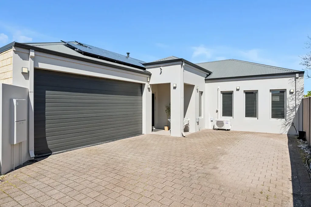 16A Rokeford Way, Morley, WA 6062