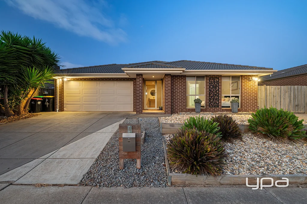 4 Triandra Drive, Brookfield, VIC 3338