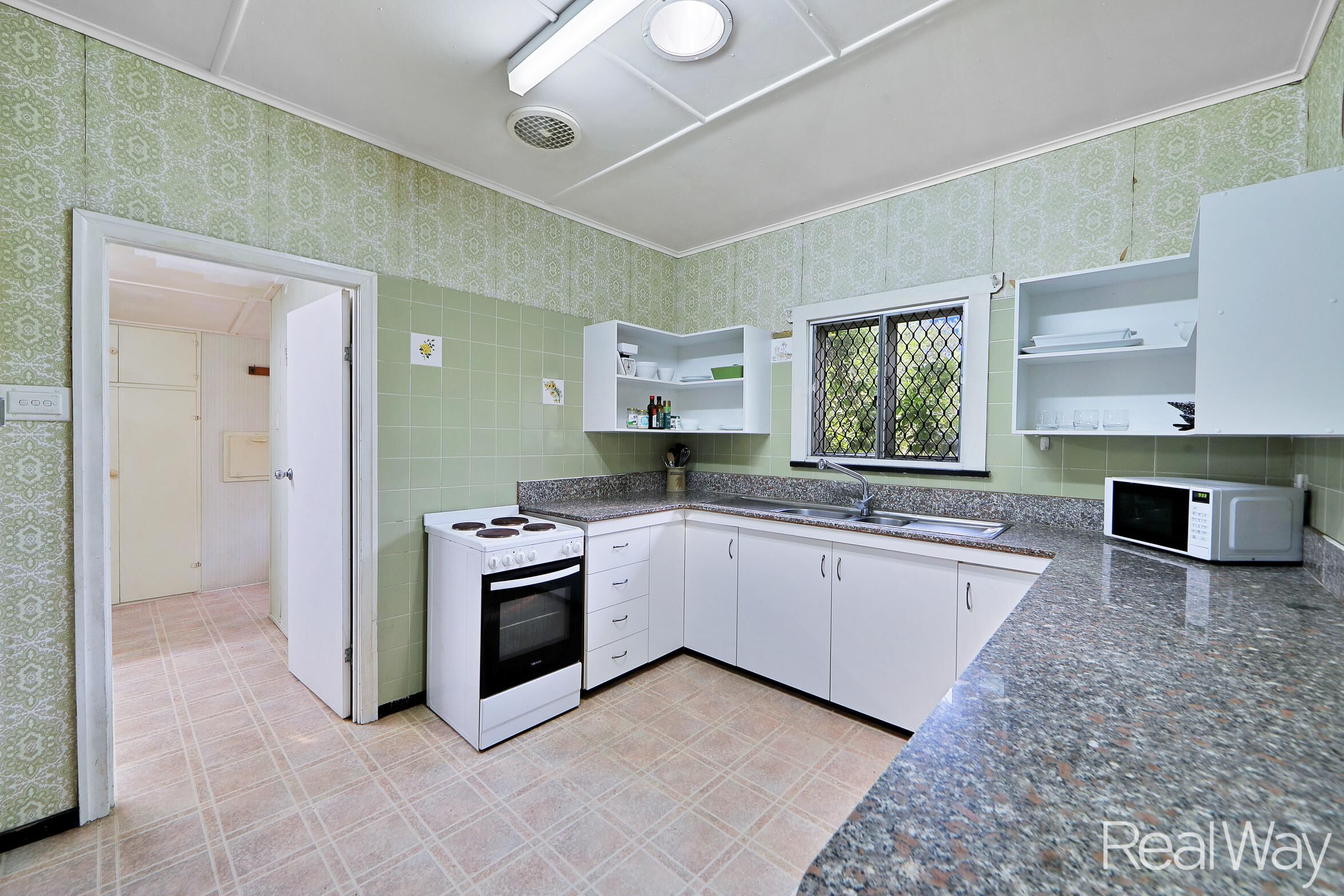 32 ADAMS ST, BUNDABERG WEST QLD 4670, 0房, 0浴, House