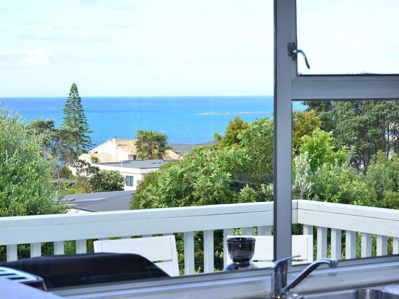 1378 Whangaparaoa Road, Army Bay, Auckland - Rodney, 4 chambres, 2 salles de bain