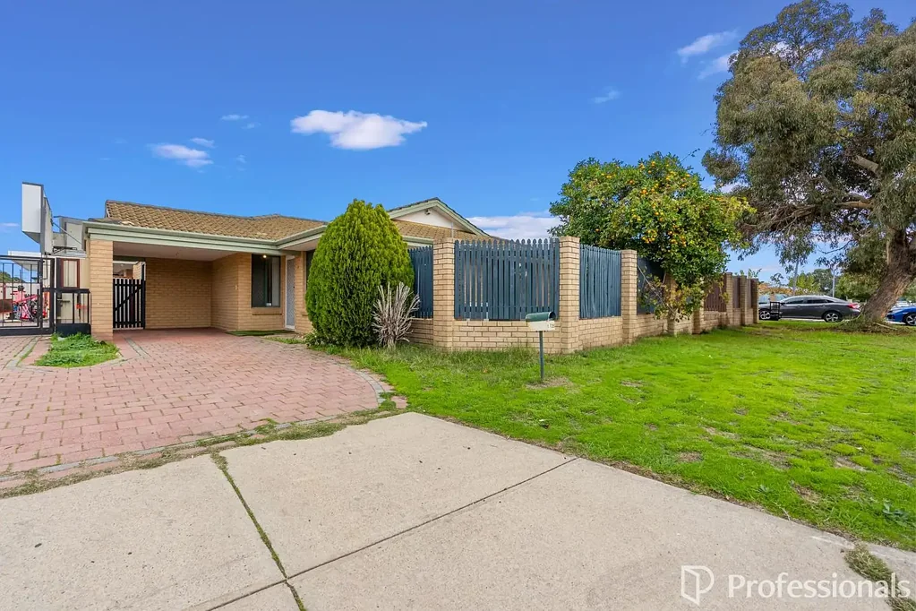 LOW MAINTENANCE LIVING IN HEART OF CANNINGTON