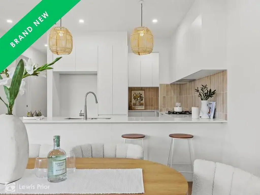Somerton Park 3房  Where Style Meets Convenience - Coming Soon