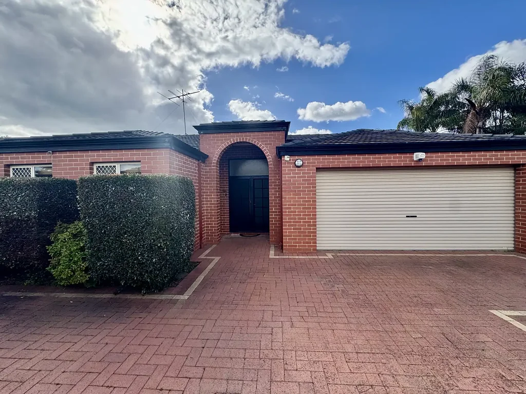 Eaton 3房  A Rare Find - Freestanding Home on 607m² with No Strata Fees