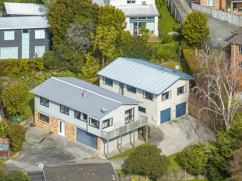Unsworth Heights 6chambre Two Homes, One Title - Endless Opportunities!