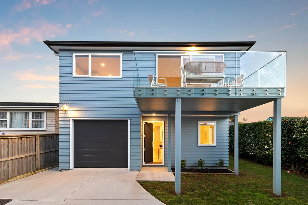Modern, Spacious & Low-Maintenance Living in P...