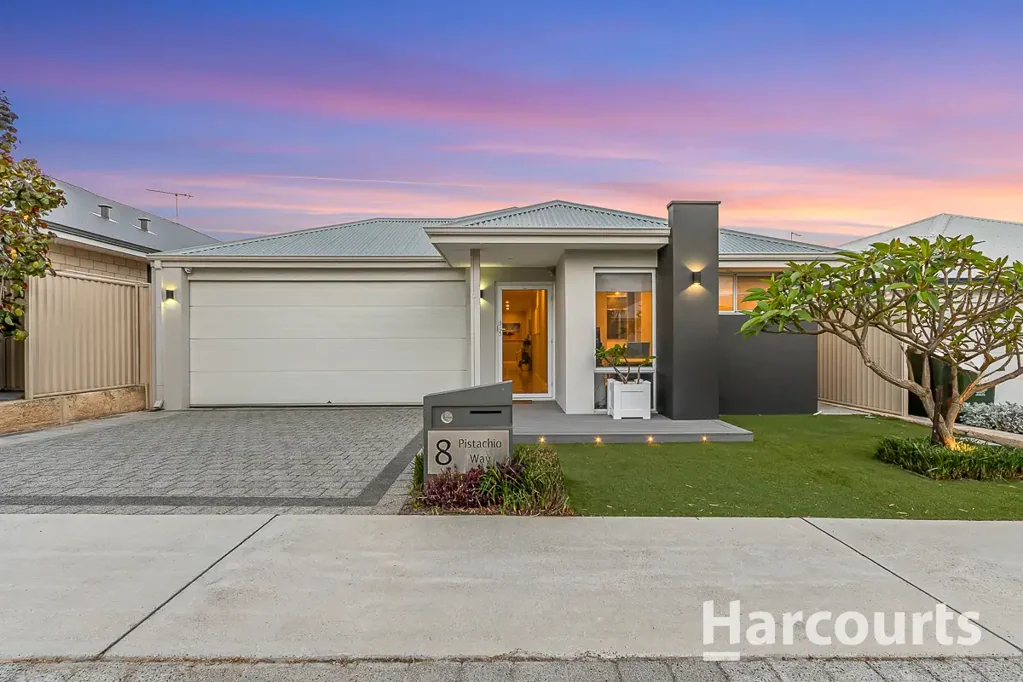 8 Pistachio Way, Eglinton, WA 6034