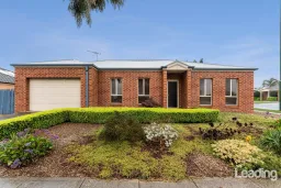 42 Burge Drive, Sunbury