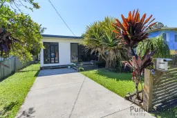 1872 Pumicestone Rd, Toorbul