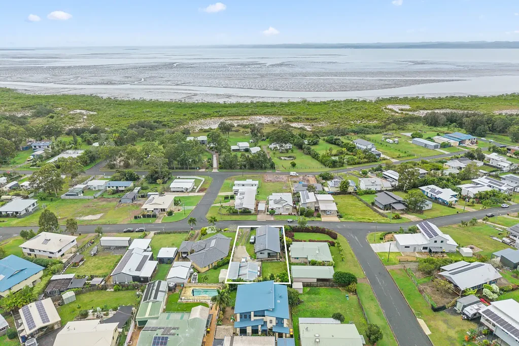 39 Petrel Avenue, River Heads, QLD 4655
