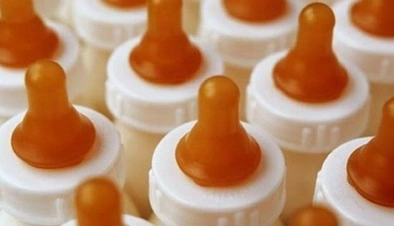 学者担心：新西兰婴儿奶粉出口影响中国母乳喂养