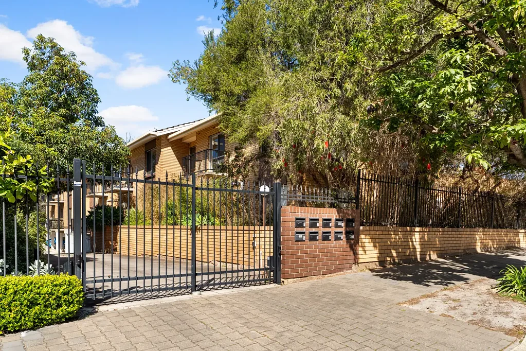 Stylish Modern Unit in the Heart of Desirable Unley