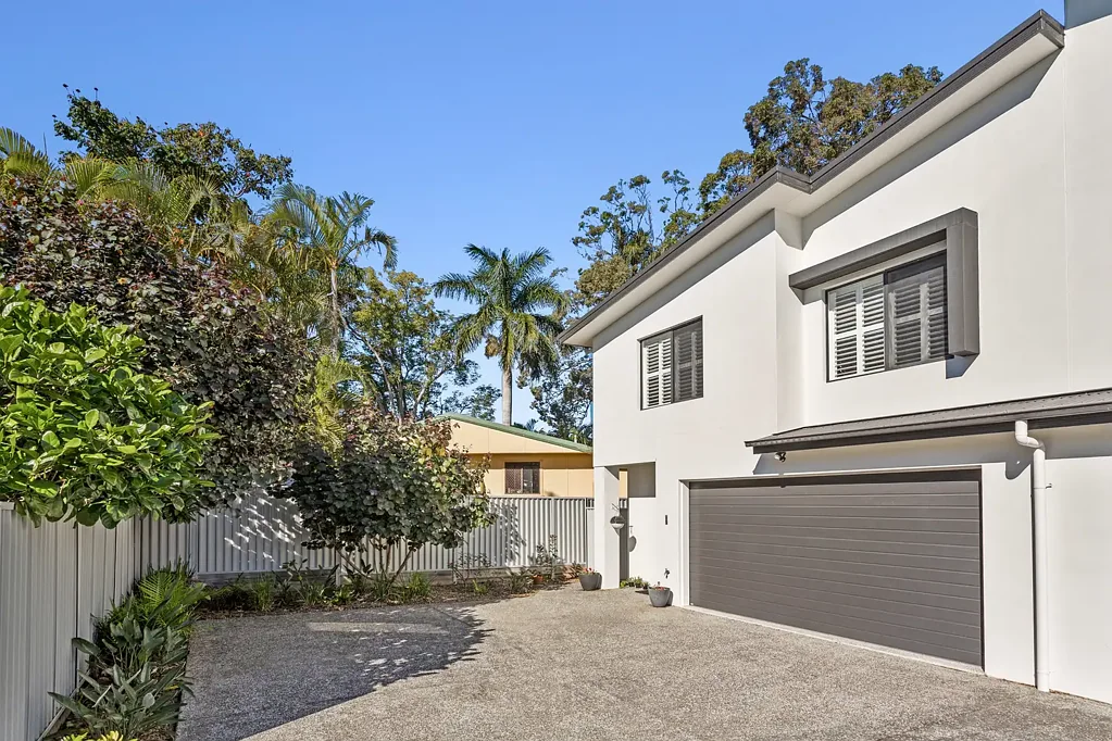 Labrador 3房  Elevated, Stylish & Exceptionally Located