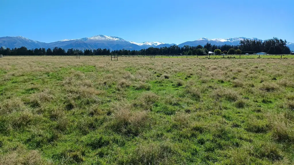 Fairlie Spectacular Bare Land Opportunity  1.2920 Hectares