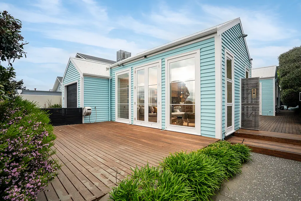 Seatoun 3कमरा Architectural Sanctuary by the Sea