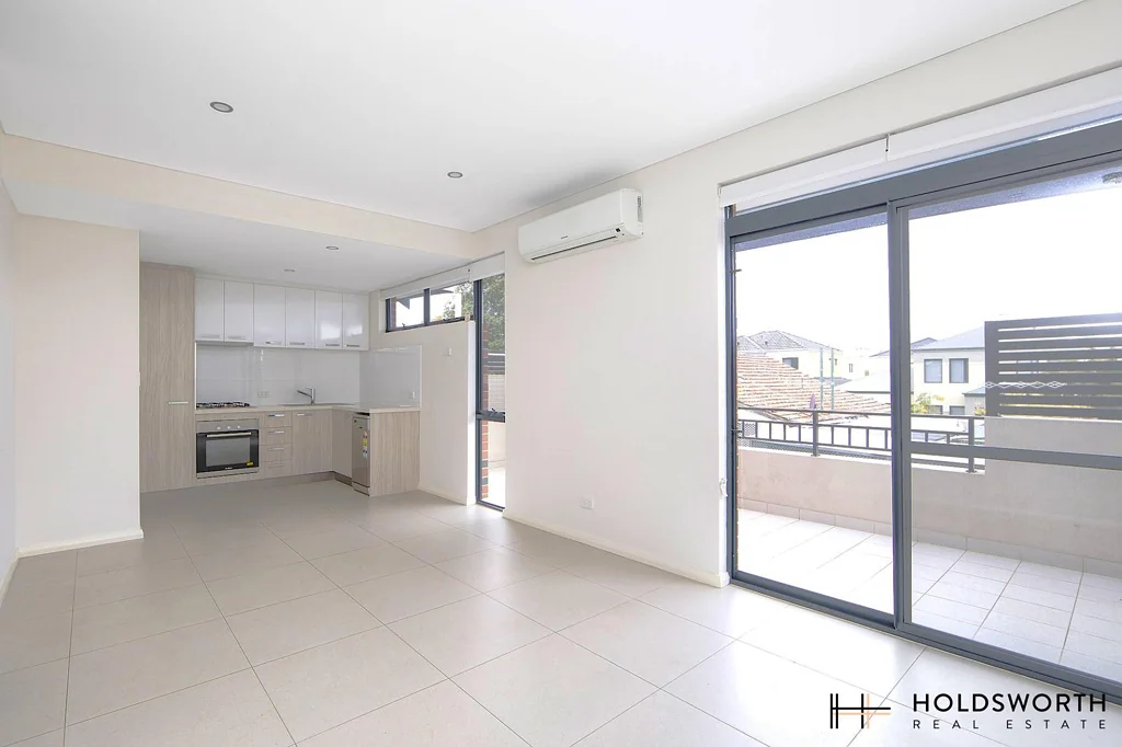 7/55 Constance Street, Nollamara, WA 6061