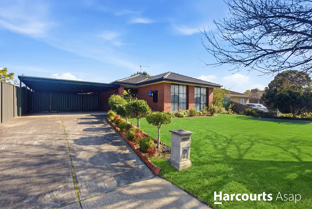 Hallam 3房 宽敞的家庭生活空间，卓越的户外娱乐区 Spacious Family Living with Exceptional Outdoor Entertaining