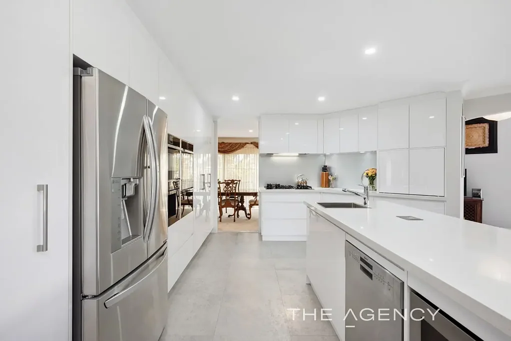 9 Watts Place, Leeming, WA 6149