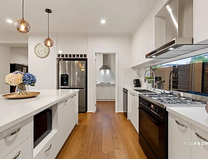 1/3 Drake Street, Ferntree Gully, VIC 3156, 5 ਕਮਰੇ, 3 ਬਾਥਰੂਮ, House