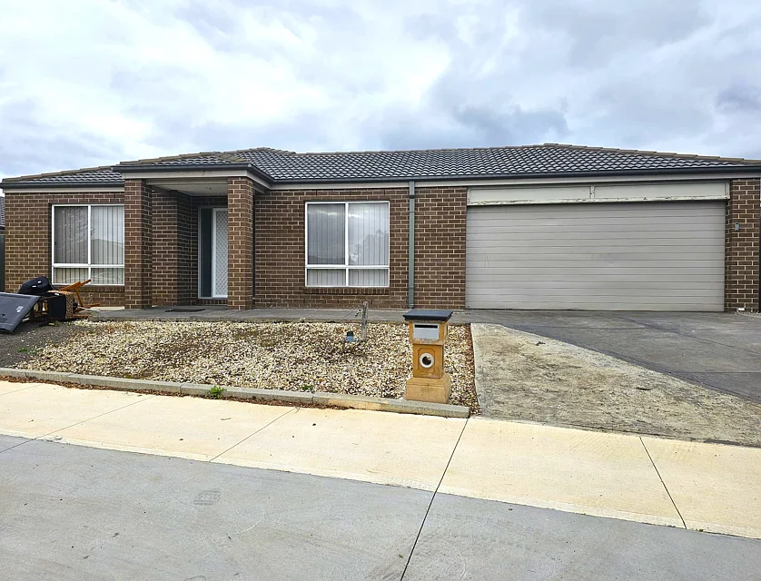 124 Penrose Promenade, Tarneit, South West Melbourne, 4部屋, 2バスルーム, House
