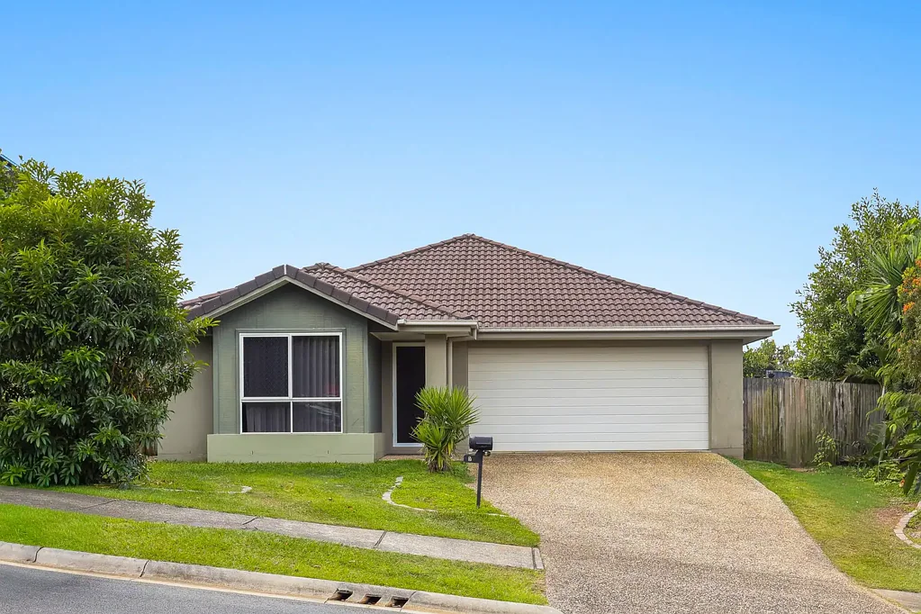 Pacific Pines 4房  A Spacious Family Favourite in Pacific Pines!